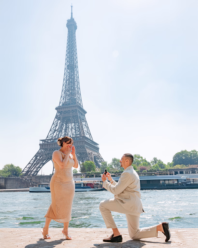 Eiffel Tower Proposal Photoshoot Paris 31
